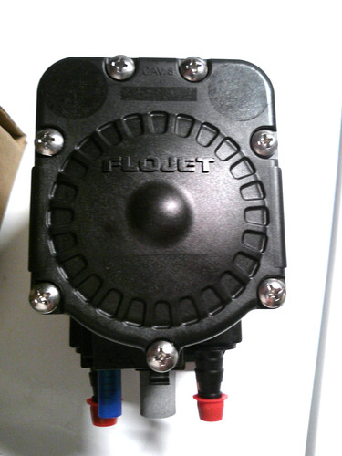 New flojet pneumatic - new,