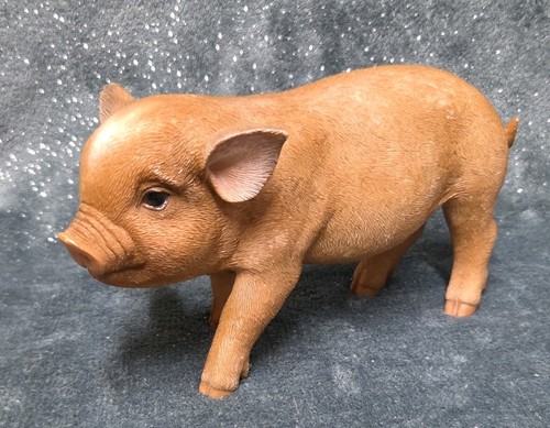Resin pig ornament home garden - pig,