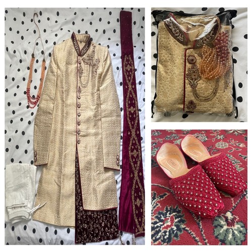 Asian wedding clothes - , gold
