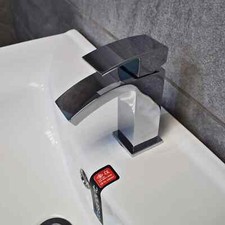 750mm Vanity Walnut Oak Finish