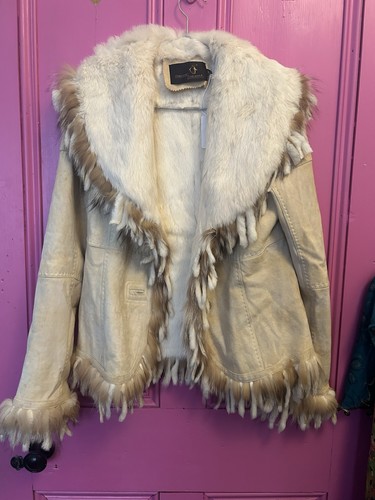 Classic fashions women - classic,