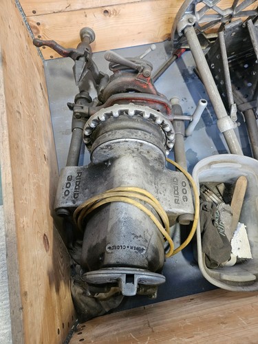 Ridgid 300 pipe threader - pipe,