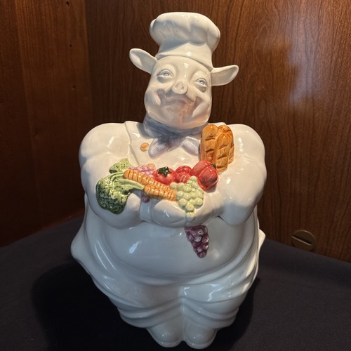 Figi pig chef cookie - pig,