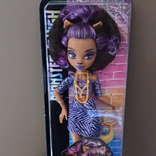 Monster high clawdeen wolf - monster,