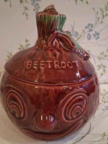 Sylvac smiling happy beetroot - smiling,