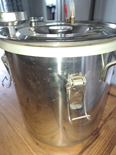 Stainless steel vacuum chamber - steel,