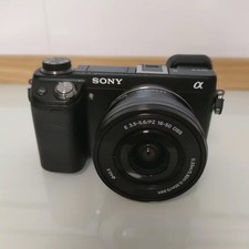 Sony Alpha NEX-6 16.1MP APS-C