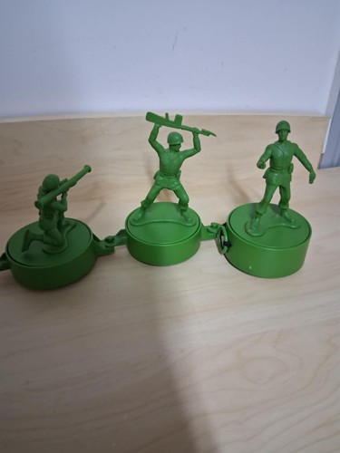Toy story army men - army,