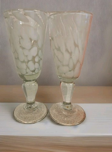 Vintage pair beautiful - beautiful, hand