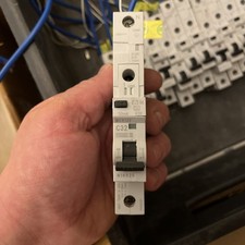 MEM Eaton MR30 RCBO 32 Amp