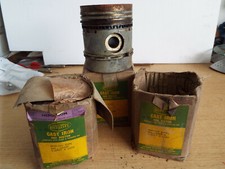 Perkins P3 pistons Cast iron early +30