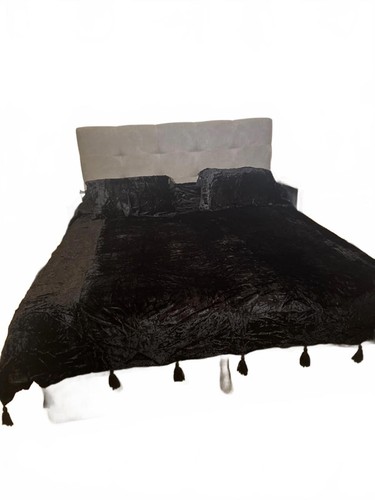 Black superking bedspread with - black,