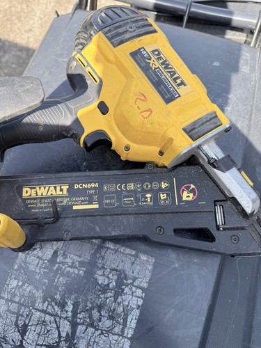 Dewalt dcn694 type - type, 18v