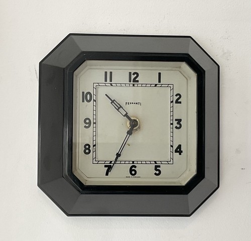 Ferranti bakelite wall clock - bakelite,