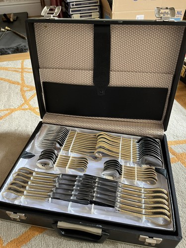 Gold plated canteen cutlery - canteen,