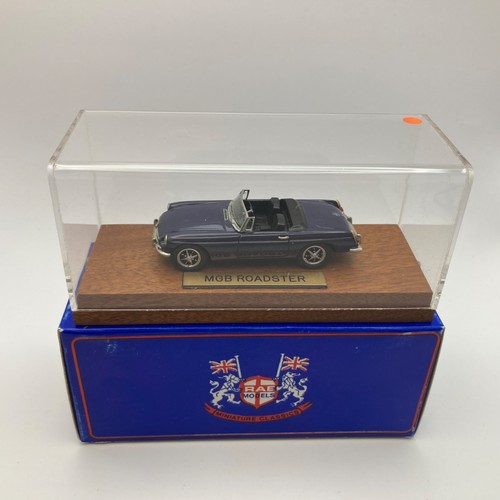 Rae models 010a - models, mgb
