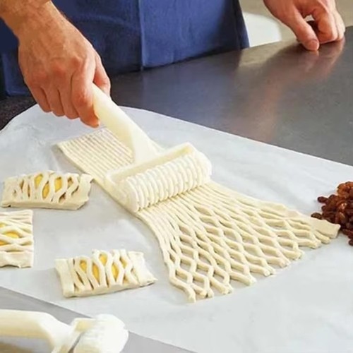 Plastic pastry roller - plastic,