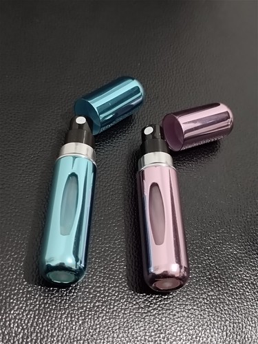 Shiny perfume atomiser - x,