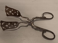 Antique Scissor Action Pastry