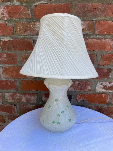 Belleek shamrock design table - shamrock,