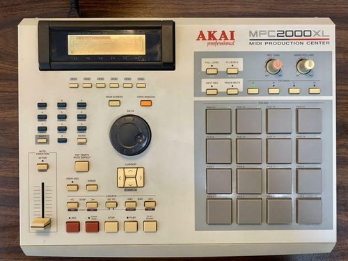 Akai mpc2000xl vintage sampler - akai,