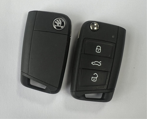 Skoda flip key fob - , button