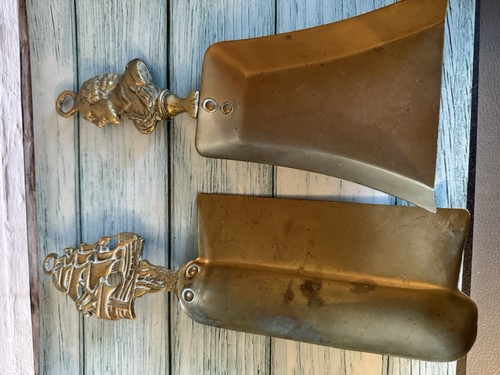 Two vintage brass silent - vintage,