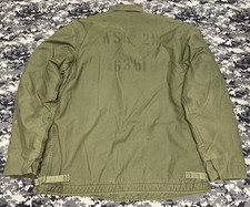 GENUINE US NAVY USN ASR SUBMARINE RESCUE SHIP OLIVE GREEN A2 DECK JACKET. SMALL.