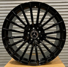 18" STAGGERED Gloss Black S63