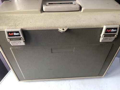 Vintage art bin - vintage, vichek