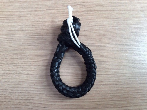 Dyneema soft shackles