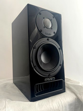 Twenty5.21i Monitor (High