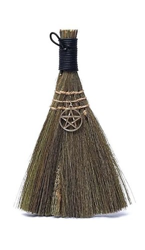 Witches broom pentacle black - witches,