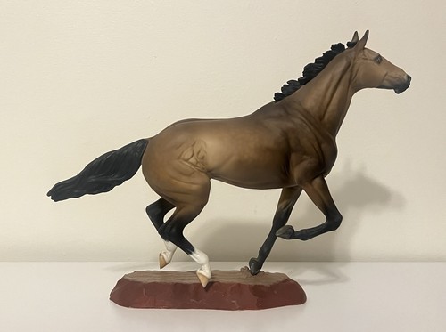 Traditional scale resin - traditional,
