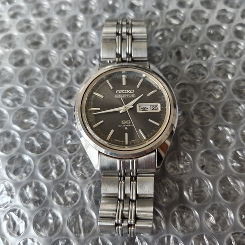 Operational seiko men s - seiko,