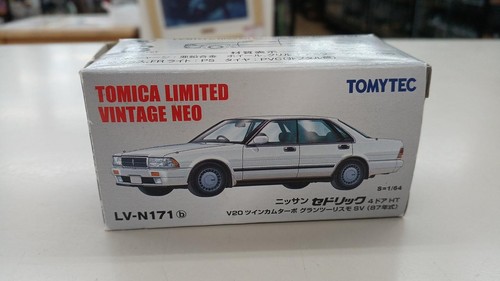 Tomytec nissan cedric - nissan,