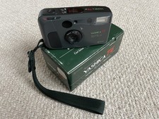 Yashica T4 D Safari FILM