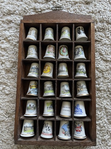 Thimble display case with - display, 24
