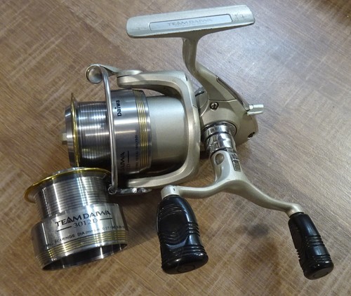 Team daiwa 3012d iconic - -,