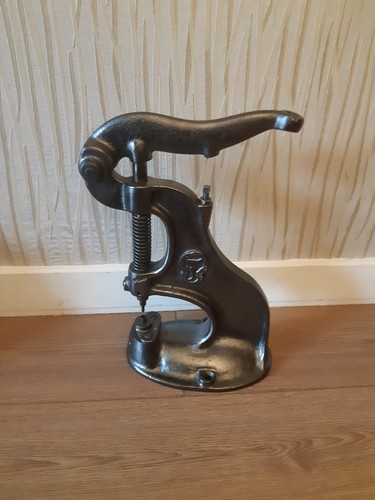 Vintage punching and - vintage,