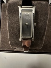 Gucci Bangle Watch 1500L grey