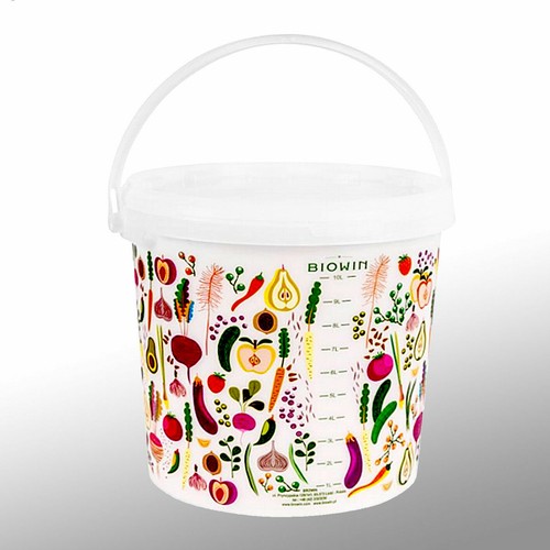 New litre bucket - new, 10