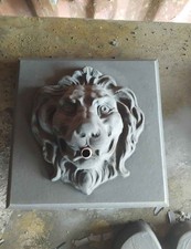 Cast Concrete Lion Head Water