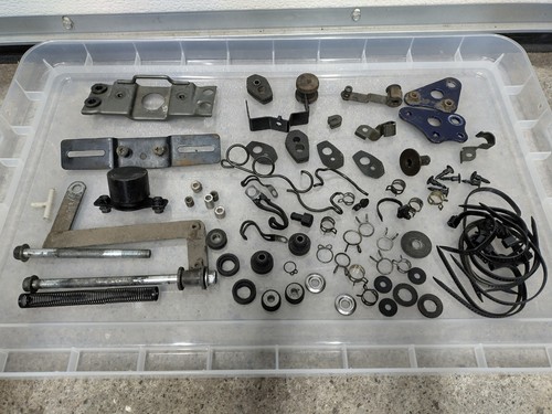 Suzuki bandit bolts fixings - bandit,