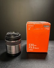 SONY E 30mm f/3.5 MACRO