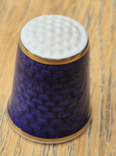 Royal worcester thimble - ,