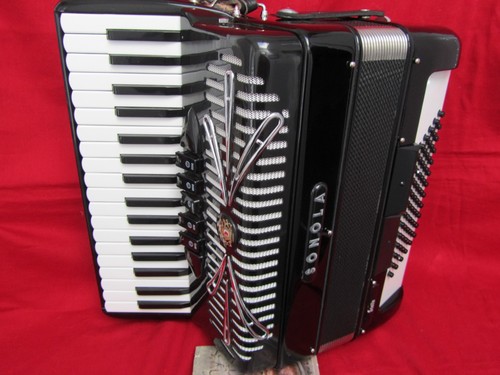 Sonola bass accordion - 72,