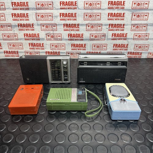 Vintage transistor radio - vintage,