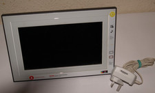 DIGITAL PHOTO FRAME - Kodak EasyShare M1020  Supports Stills/Movies, Power Suppy