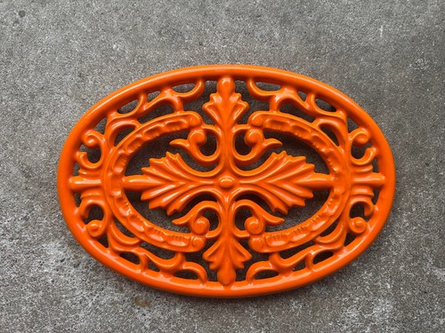 Vintage cast iron oval - vintage,
